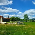 بيت للعطل Panorama House Brdy
