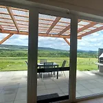 بيت للعطل Panorama House Brdy
